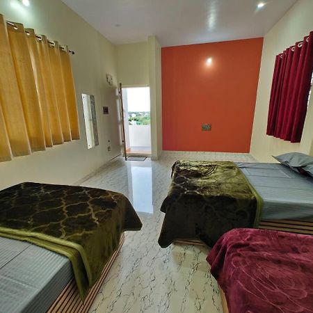 Galaxy Homestay 4Bhk Mysore Buitenkant foto