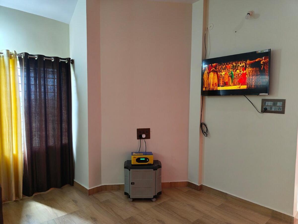 Galaxy Homestay 4Bhk Mysore Buitenkant foto