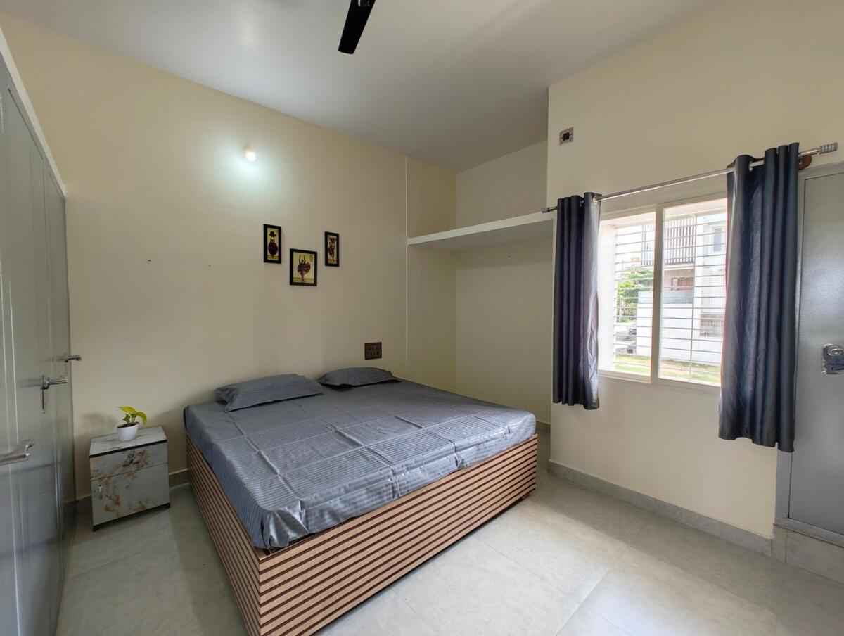 Galaxy Homestay 4Bhk Mysore Buitenkant foto